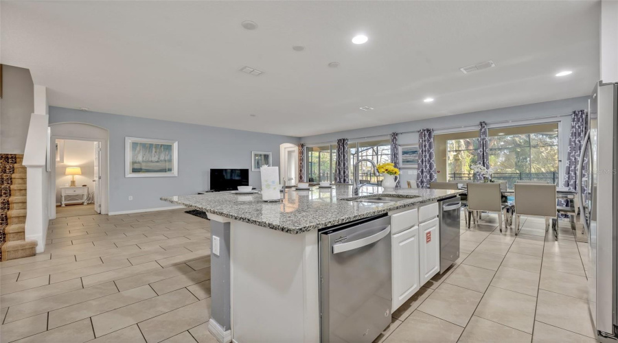 Address not available!, 9 Bedrooms Bedrooms, ,7 BathroomsBathrooms,Residential,For Sale,MFRO6301557