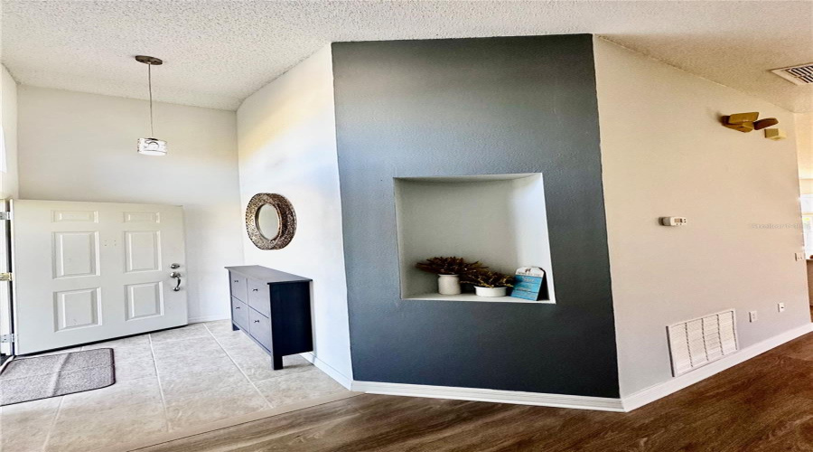Davenport, Florida 33837, 4 Bedrooms Bedrooms, ,3 Bathroomsbathrooms,Residential,For Sale,Fox,Mfro6301882