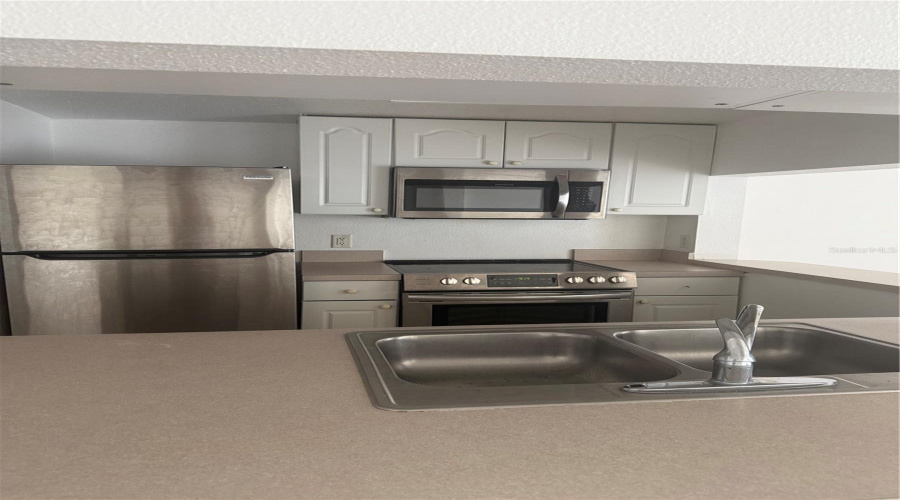 Davenport, Florida 33897, 4 Bedrooms Bedrooms, ,3 Bathroomsbathrooms,Residential,For Sale,Caribbean,Mfrs5125363