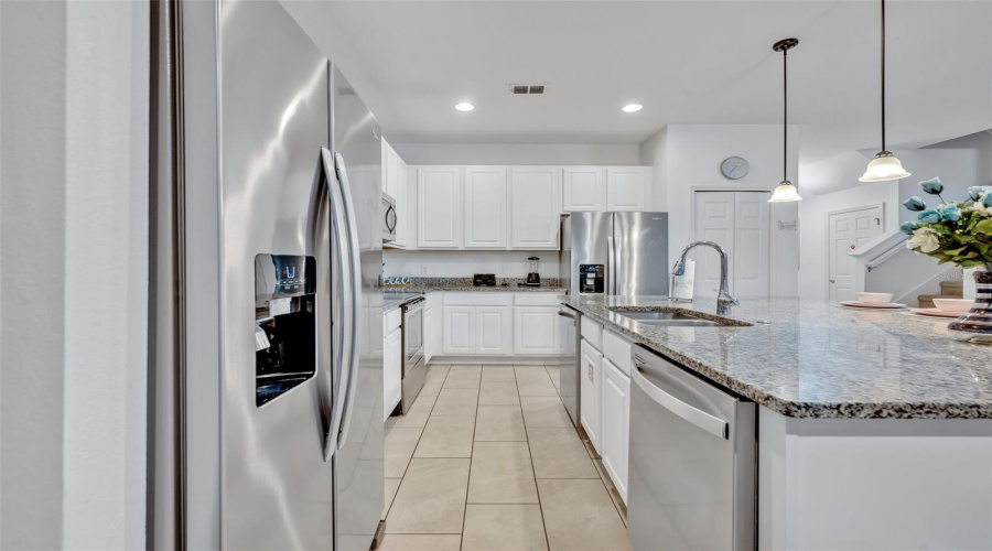 Address not available!, 9 Bedrooms Bedrooms, ,7 BathroomsBathrooms,Residential,For Sale,MFRO6301910
