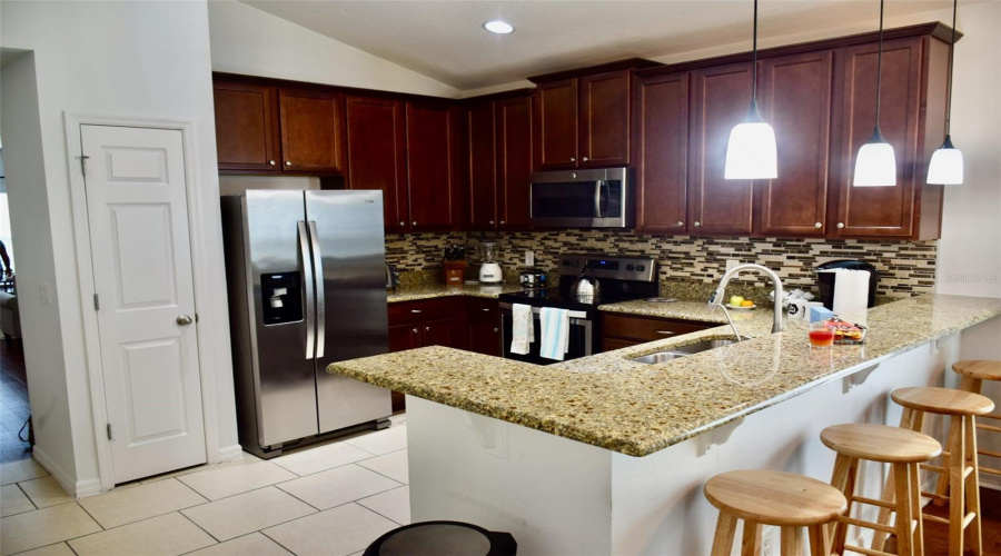 DAVENPORT, Florida 33837, 4 Bedrooms Bedrooms, ,2 BathroomsBathrooms,Residential,For Sale,ANDALUSIA,MFRS5115814
