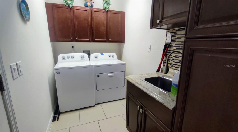 DAVENPORT, Florida 33837, 4 Bedrooms Bedrooms, ,2 BathroomsBathrooms,Residential,For Sale,ANDALUSIA,MFRS5115814