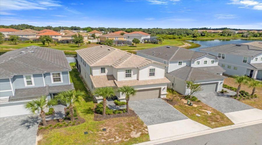 Davenport, Florida 33837, 6 Bedrooms Bedrooms, ,4 Bathroomsbathrooms,Residential,For Sale,Oakmoss,Mfrs5125429