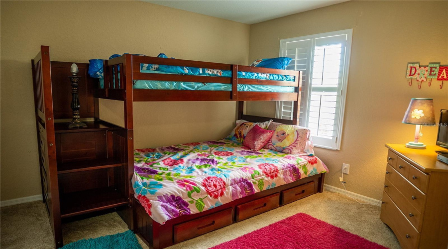 DAVENPORT, Florida 33897, 4 Bedrooms Bedrooms, ,3 BathroomsBathrooms,Residential,For Sale,CALABRIA,MFRO6298781