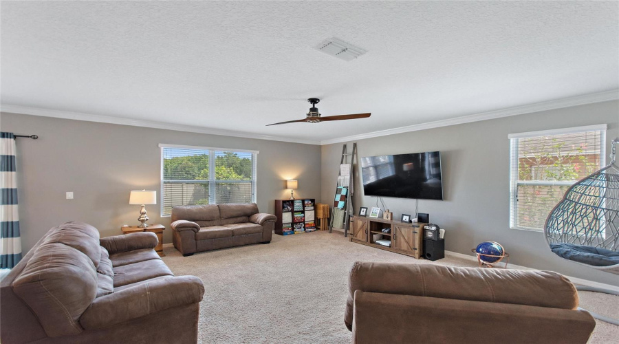 DAVENPORT, Florida 33896, 4 Bedrooms Bedrooms, ,2 BathroomsBathrooms,Residential,For Sale,SEQUOIA,MFRO6301724