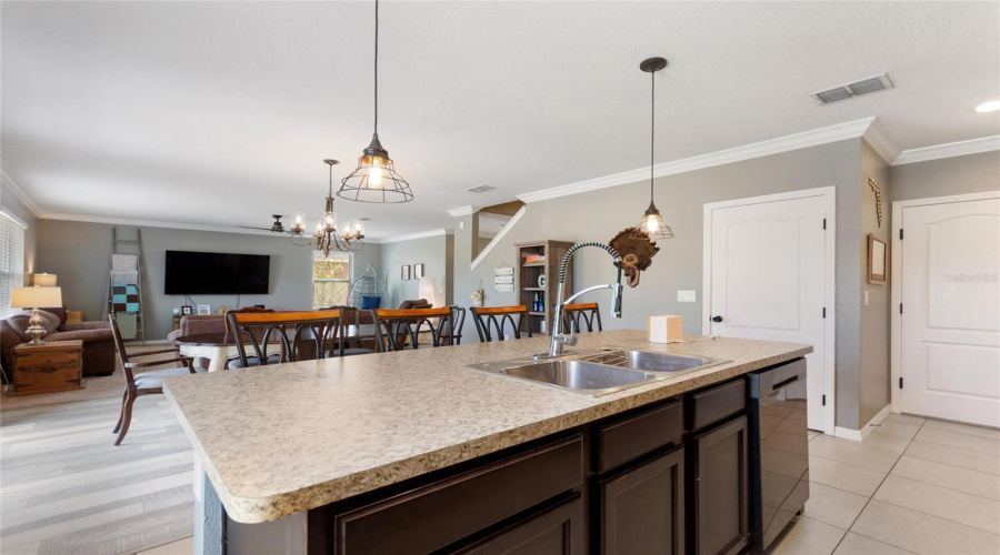 DAVENPORT, Florida 33896, 4 Bedrooms Bedrooms, ,2 BathroomsBathrooms,Residential,For Sale,SEQUOIA,MFRO6301724