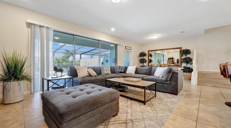 DAVENPORT, Florida 33837, 5 Bedrooms Bedrooms, ,4 BathroomsBathrooms,Residential,For Sale,TERRASONESTA,MFRO6301721