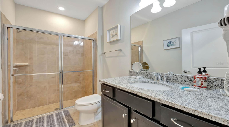 DAVENPORT, Florida 33837, 5 Bedrooms Bedrooms, ,4 BathroomsBathrooms,Residential,For Sale,TERRASONESTA,MFRO6301721