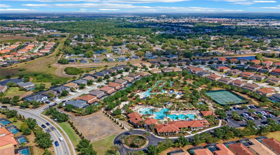 DAVENPORT, Florida 33837, 5 Bedrooms Bedrooms, ,4 BathroomsBathrooms,Residential,For Sale,TERRASONESTA,MFRO6301721