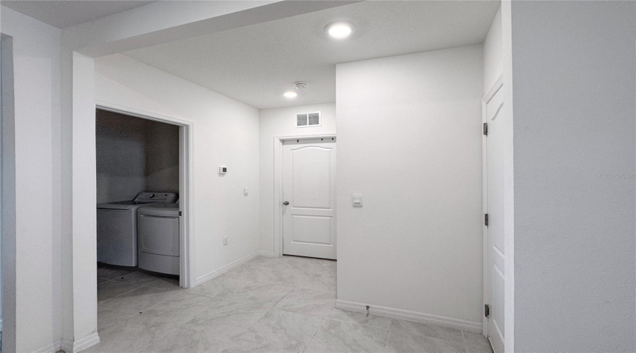 Davenport, Florida 33837, 4 Bedrooms Bedrooms, ,2 Bathroomsbathrooms,Residential,For Sale,Cascades,Mfro6301950