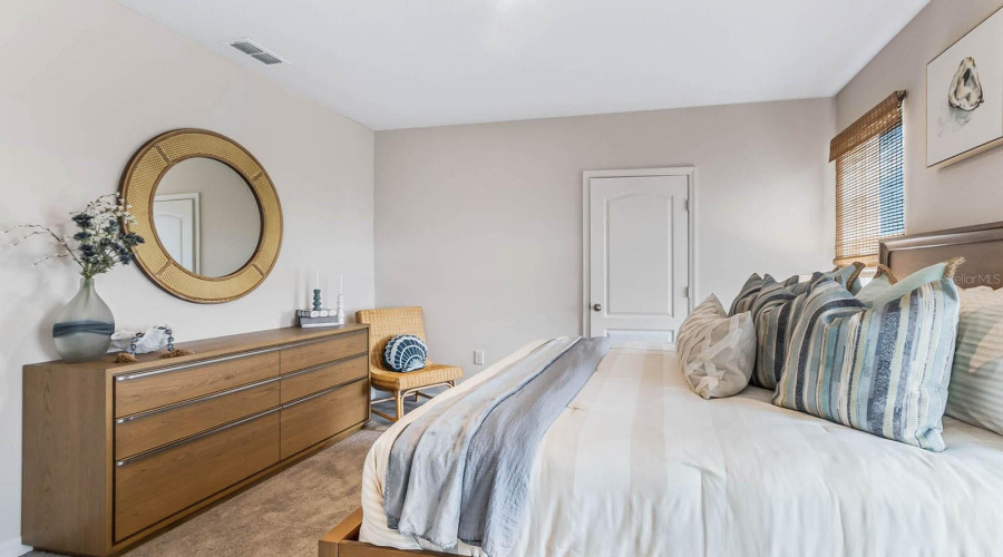Davenport, Florida 33837, 4 Bedrooms Bedrooms, ,2 Bathroomsbathrooms,Residential,For Sale,Moulin,Mfro6302207