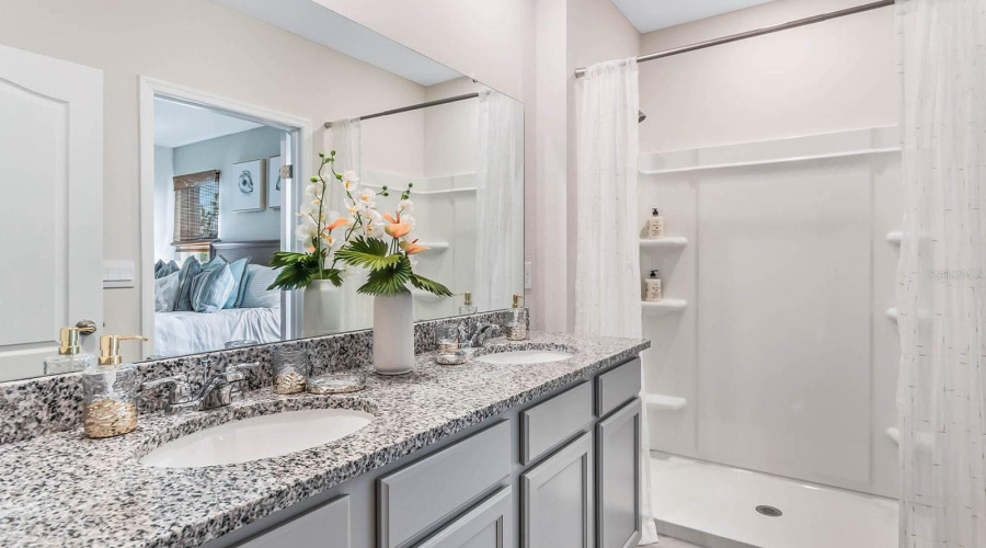 Davenport, Florida 33837, 4 Bedrooms Bedrooms, ,2 Bathroomsbathrooms,Residential,For Sale,Moulin,Mfro6302207