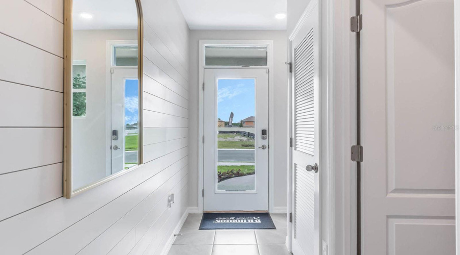 Davenport, Florida 33837, 4 Bedrooms Bedrooms, ,2 Bathroomsbathrooms,Residential,For Sale,Moulin,Mfro6302207