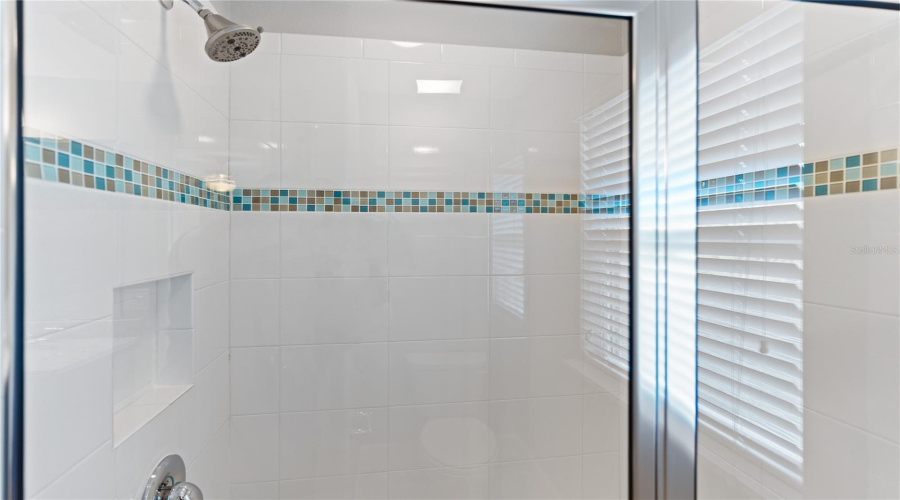 DAVENPORT, Florida 33837, 5 Bedrooms Bedrooms, ,4 BathroomsBathrooms,Residential,For Sale,WILDWOOD,0,MFRO6302043