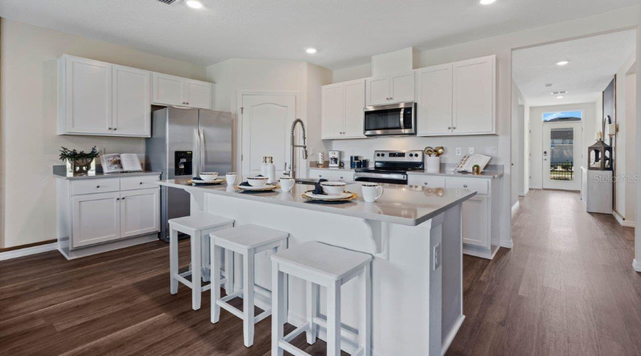 Davenport, Florida 33837, 4 Bedrooms Bedrooms, ,2 Bathroomsbathrooms,Residential,For Sale,Partington,Mfro6302047