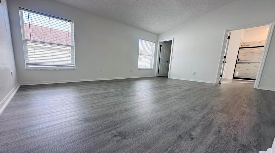 KISSIMMEE, Florida 34747, 4 Bedrooms Bedrooms, ,3 BathroomsBathrooms,Residential,For Sale,ONEIDA,MFRS5125405
