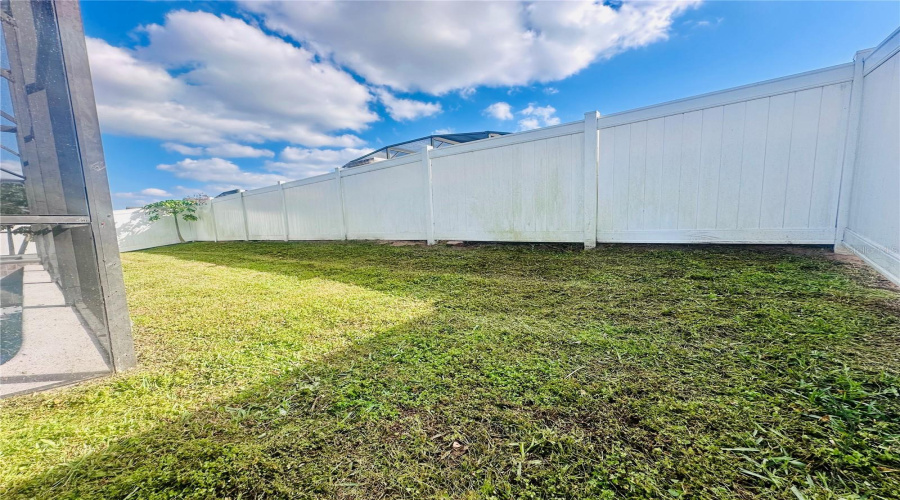 KISSIMMEE, Florida 34747, 4 Bedrooms Bedrooms, ,3 BathroomsBathrooms,Residential,For Sale,ONEIDA,MFRS5125405