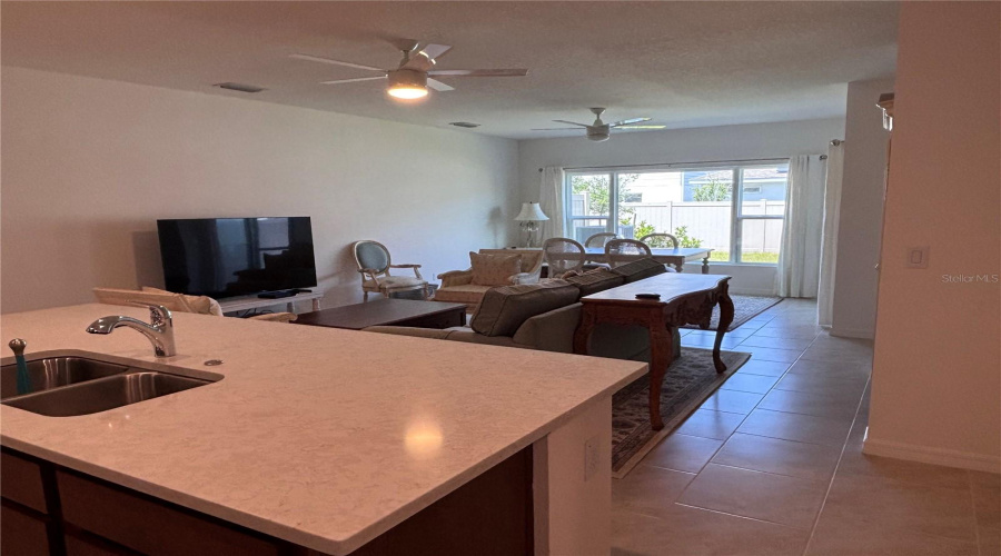 Kissimmee, Florida 34746, 4 Bedrooms Bedrooms, ,2 Bathroomsbathrooms,Residential,For Sale,Wispy Cypress Drive,Mfrr4909217