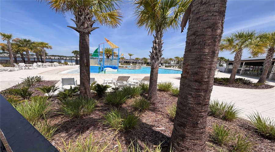 Kissimmee, Florida 34746, 4 Bedrooms Bedrooms, ,2 Bathroomsbathrooms,Residential,For Sale,Wispy Cypress Drive,Mfrr4909217