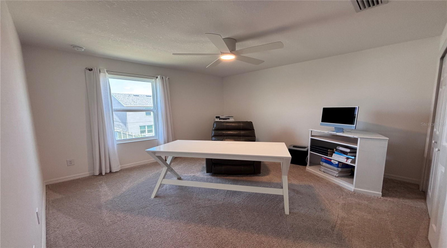 Kissimmee, Florida 34746, 4 Bedrooms Bedrooms, ,2 Bathroomsbathrooms,Residential,For Sale,Wispy Cypress Drive,Mfrr4909217
