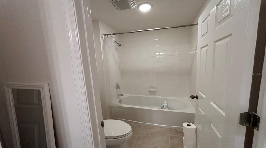 Kissimmee, Florida 34746, 4 Bedrooms Bedrooms, ,2 Bathroomsbathrooms,Residential,For Sale,Wispy Cypress Drive,Mfrr4909217