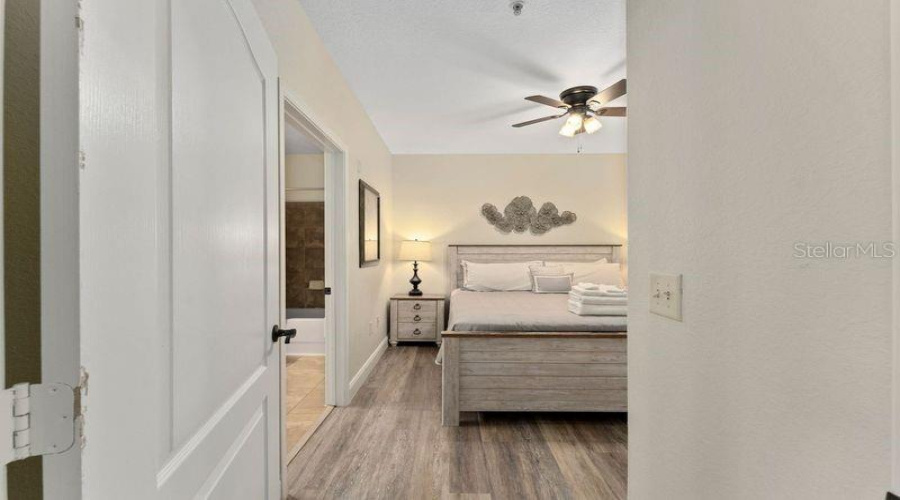 Davenport, Florida 33897, 4 Bedrooms Bedrooms, ,3 Bathroomsbathrooms,Residential,For Sale,Charo,Mfro6302726