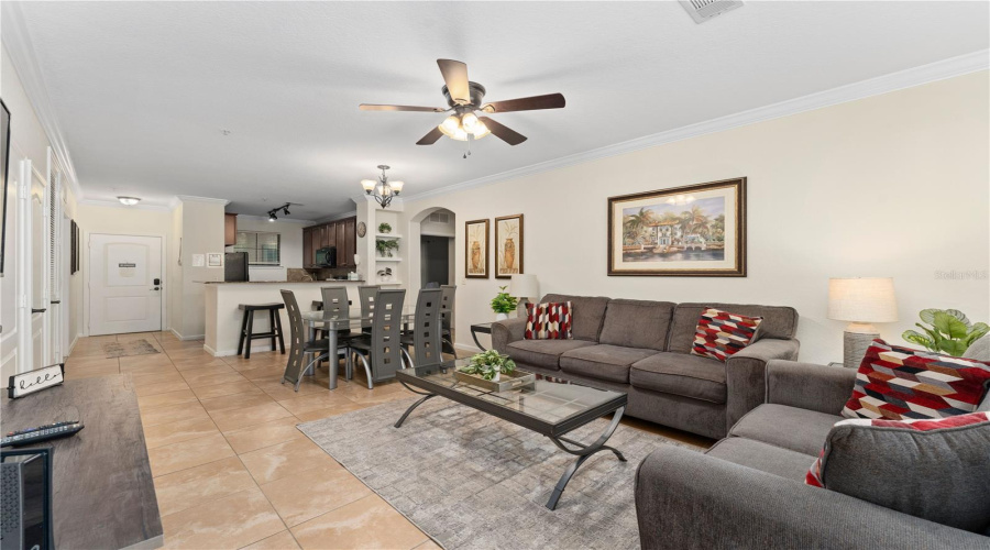 Davenport, Florida 33897, 4 Bedrooms Bedrooms, ,3 Bathroomsbathrooms,Residential,For Sale,Charo,Mfro6302726