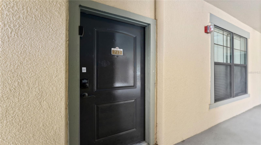 Davenport, Florida 33897, 4 Bedrooms Bedrooms, ,3 Bathroomsbathrooms,Residential,For Sale,Charo,Mfro6302726