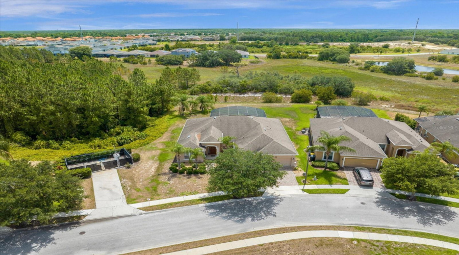 DAVENPORT, Florida 33837, 6 Bedrooms Bedrooms, ,4 BathroomsBathrooms,Residential,For Sale,YELLOW SNAPDRAGON,0,MFRS5125563
