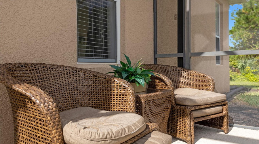 DAVENPORT, Florida 33837, 6 Bedrooms Bedrooms, ,4 BathroomsBathrooms,Residential,For Sale,YELLOW SNAPDRAGON,0,MFRS5125563
