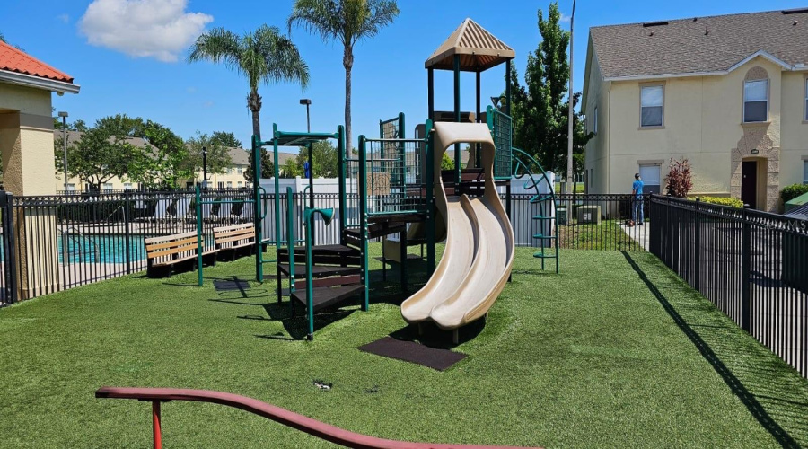 Kissimmee, Florida 34746, 3 Bedrooms Bedrooms, ,2 Bathroomsbathrooms,Residential,For Sale,Club Cortile,Mfrs5124839