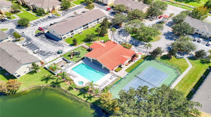 Kissimmee, Florida 34746, 3 Bedrooms Bedrooms, ,2 Bathroomsbathrooms,Residential,For Sale,Club Cortile,Mfrs5124839