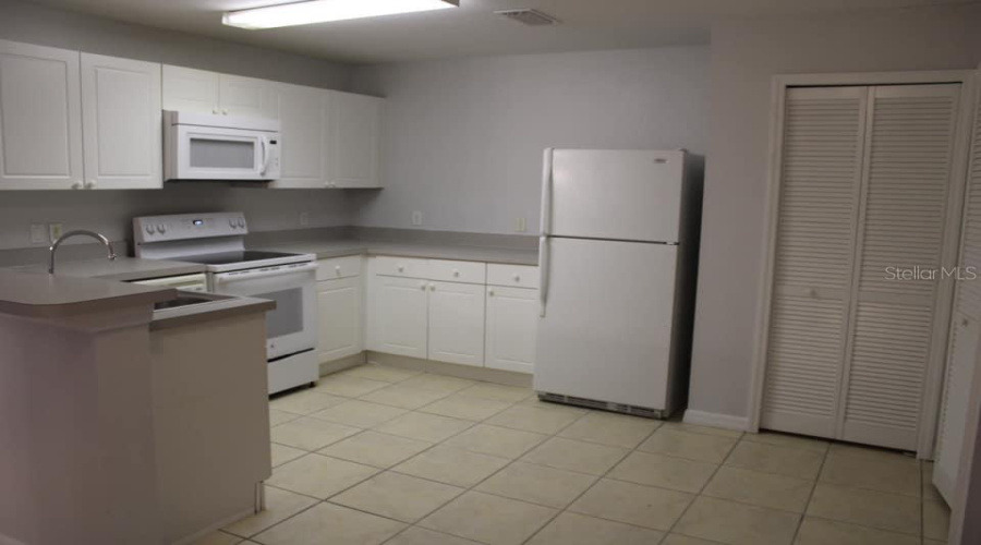 Kissimmee, Florida 34746, 3 Bedrooms Bedrooms, ,2 Bathroomsbathrooms,Residential,For Sale,Club Cortile,Mfrs5124839