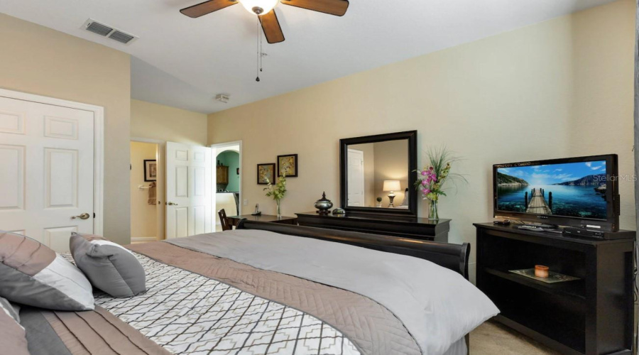 KISSIMMEE, Florida 34747, 3 Bedrooms Bedrooms, ,2 BathroomsBathrooms,Residential,For Sale,BUTTERFLY PALM,MFRO6268807