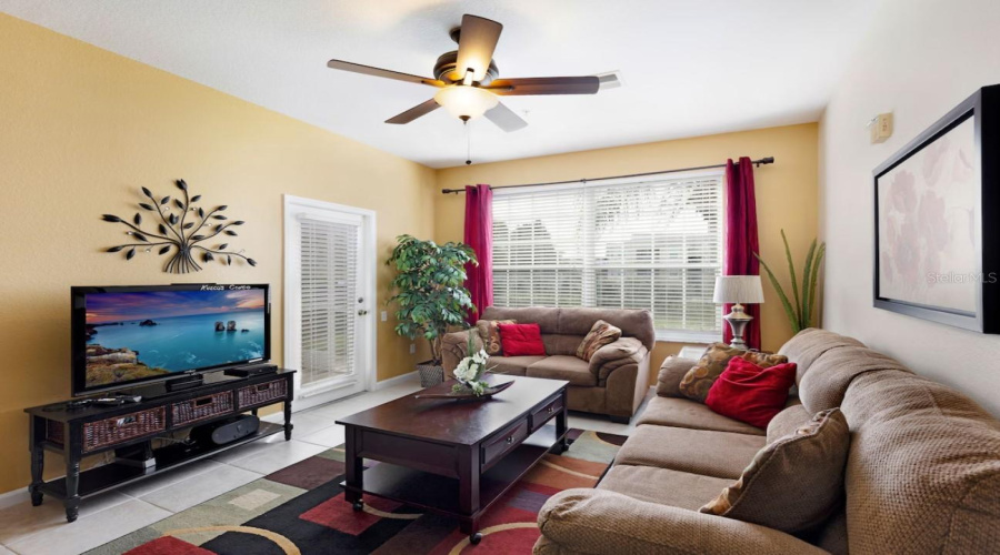 KISSIMMEE, Florida 34747, 3 Bedrooms Bedrooms, ,2 BathroomsBathrooms,Residential,For Sale,BUTTERFLY PALM,MFRO6268807