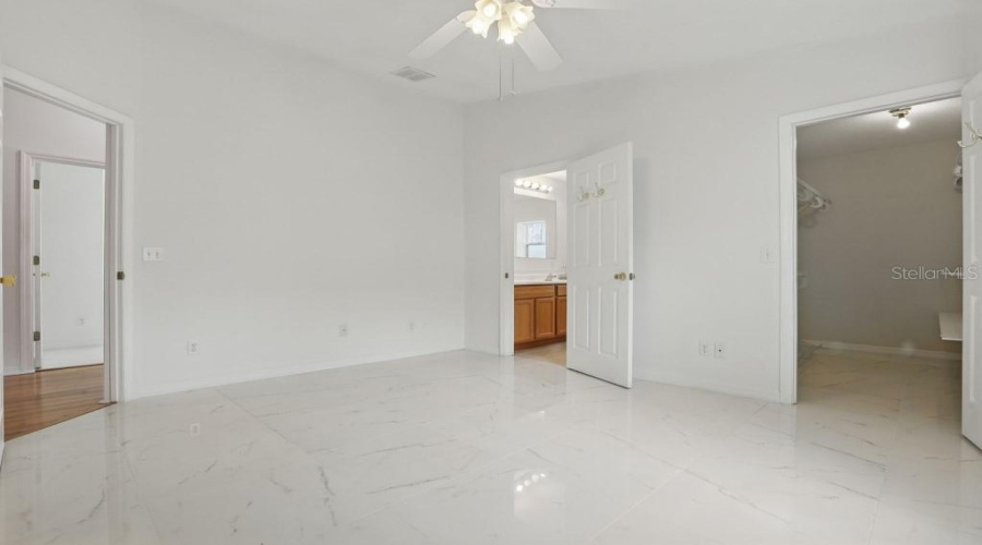 DAVENPORT, Florida 33897, 3 Bedrooms Bedrooms, ,2 BathroomsBathrooms,Residential,For Sale,HIGHWAY 27,0,MFRTB8377449