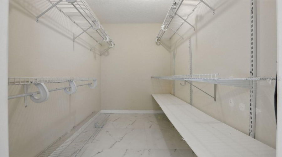 DAVENPORT, Florida 33897, 3 Bedrooms Bedrooms, ,2 BathroomsBathrooms,Residential,For Sale,HIGHWAY 27,0,MFRTB8377449