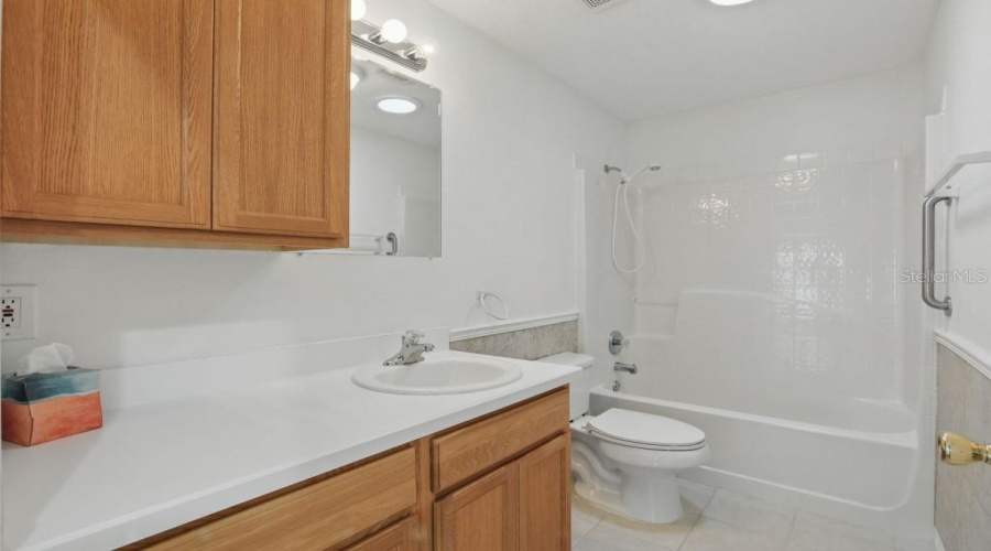DAVENPORT, Florida 33897, 3 Bedrooms Bedrooms, ,2 BathroomsBathrooms,Residential,For Sale,HIGHWAY 27,0,MFRTB8377449