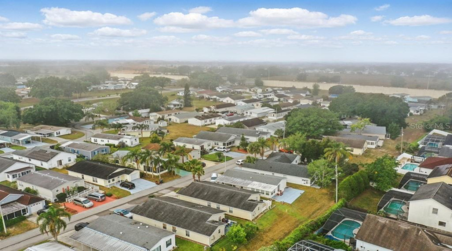 DAVENPORT, Florida 33897, 3 Bedrooms Bedrooms, ,2 BathroomsBathrooms,Residential,For Sale,HIGHWAY 27,0,MFRTB8377449