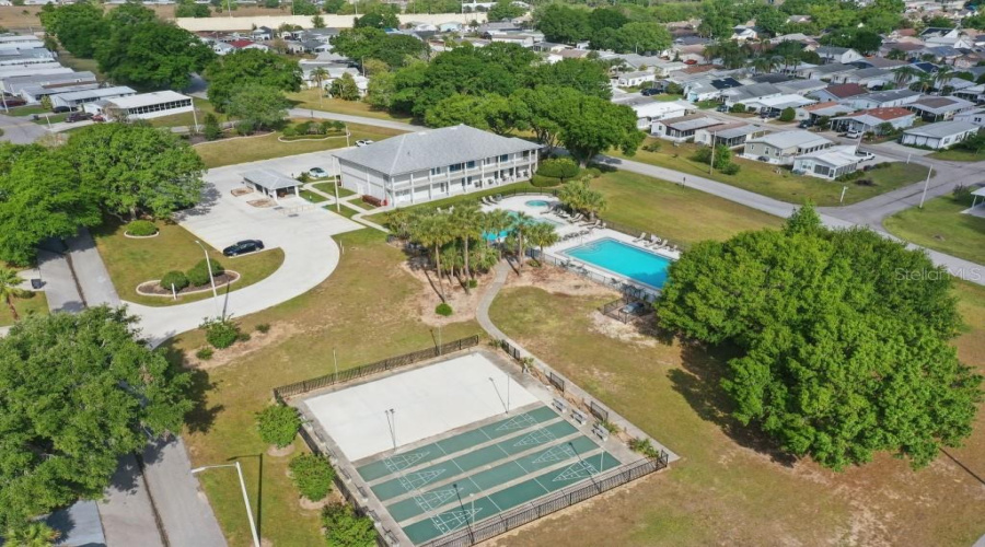 DAVENPORT, Florida 33897, 3 Bedrooms Bedrooms, ,2 BathroomsBathrooms,Residential,For Sale,HIGHWAY 27,0,MFRTB8377449