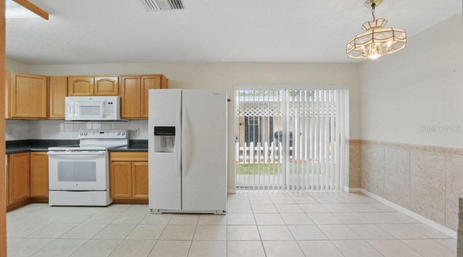 DAVENPORT, Florida 33897, 3 Bedrooms Bedrooms, ,2 BathroomsBathrooms,Residential,For Sale,HIGHWAY 27,0,MFRTB8377449