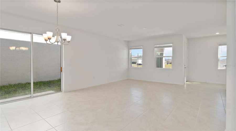 DAVENPORT, Florida 33896, 3 Bedrooms Bedrooms, ,2 BathroomsBathrooms,Residential,For Sale,WESTSIDE HILLS,0,MFRO6302464