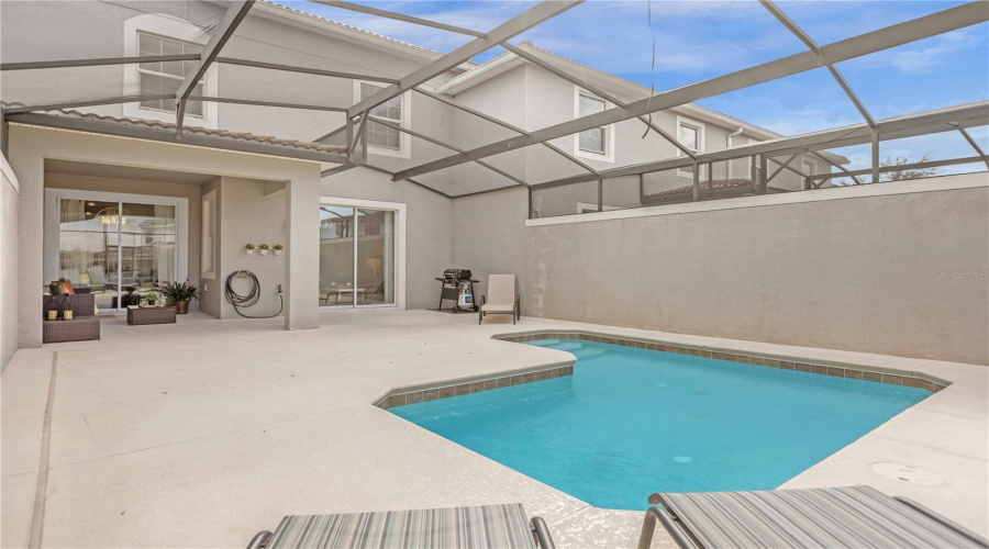 Davenport, Florida 33896, 4 Bedrooms Bedrooms, ,3 Bathroomsbathrooms,Residential,For Sale,Dogleg,Mfro6302716