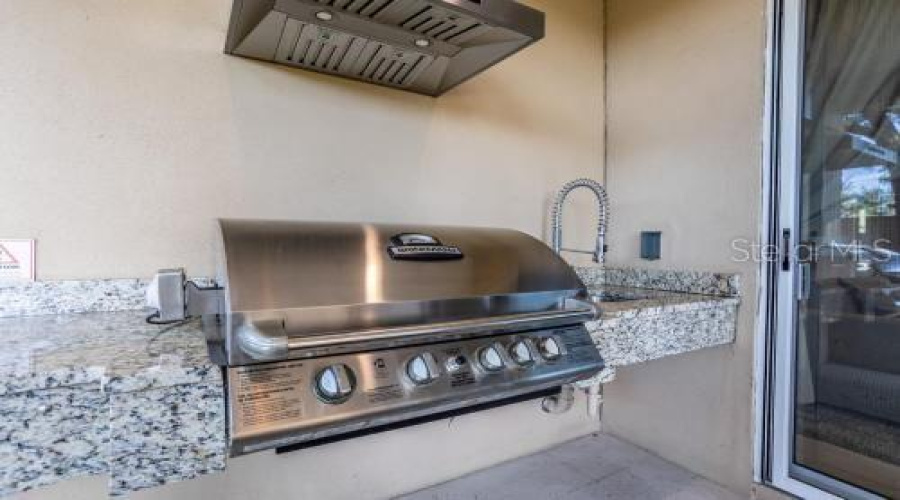 Kissimmee, Florida 34747, 4 Bedrooms Bedrooms, ,4 Bathroomsbathrooms,Residential,For Sale,Amazonas,Mfro6302548