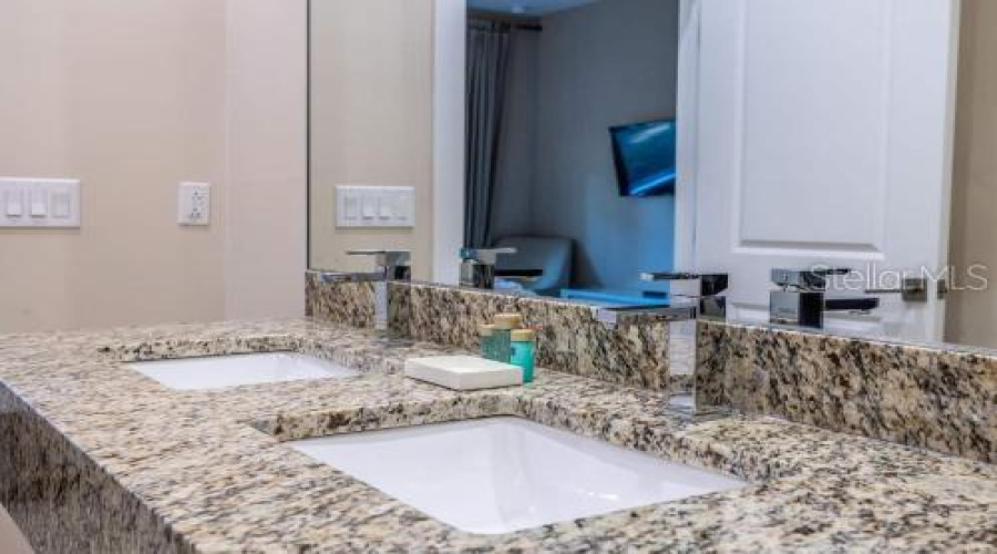 Kissimmee, Florida 34747, 4 Bedrooms Bedrooms, ,4 Bathroomsbathrooms,Residential,For Sale,Amazonas,Mfro6302548