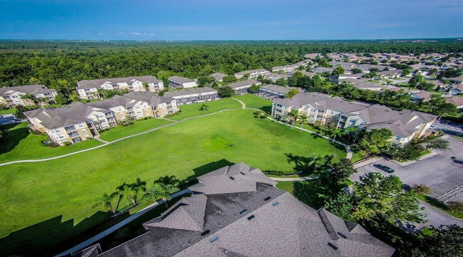 Kissimmee, Florida 34747, 3 Bedrooms Bedrooms, ,2 Bathroomsbathrooms,Residential,For Sale,Coconut Palm,Mfro6268350