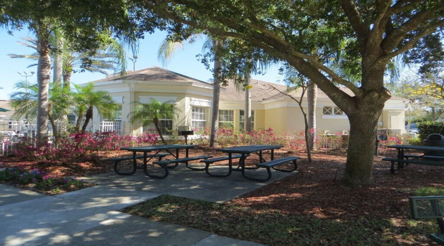 Kissimmee, Florida 34747, 3 Bedrooms Bedrooms, ,2 Bathroomsbathrooms,Residential,For Sale,Coconut Palm,Mfro6268350