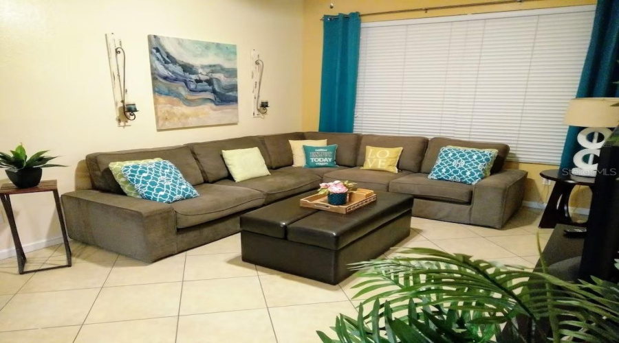 Kissimmee, Florida 34747, 3 Bedrooms Bedrooms, ,2 Bathroomsbathrooms,Residential,For Sale,Coconut Palm,Mfro6268350