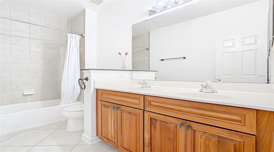 Celebration, Florida 34747, 4 Bedrooms Bedrooms, ,2 Bathroomsbathrooms,Residential,For Sale,Tapestry,Mfrs5097229