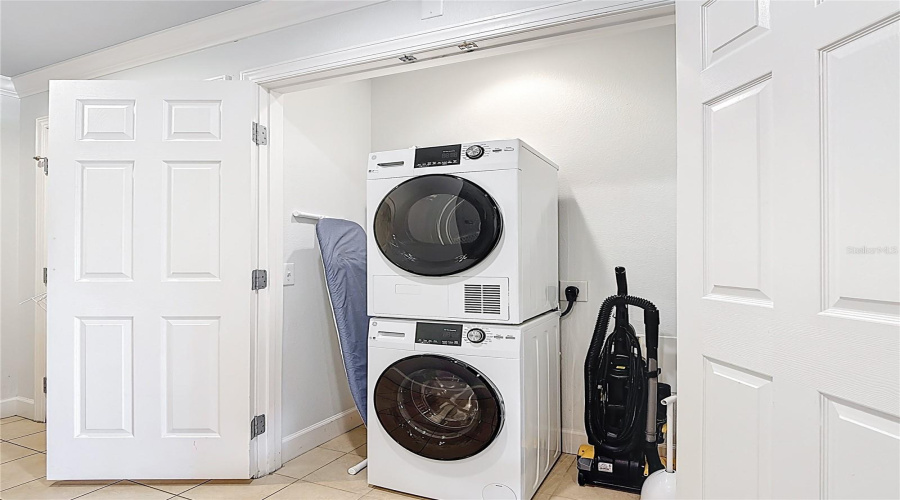 Stackable washer/dryer in hall closet